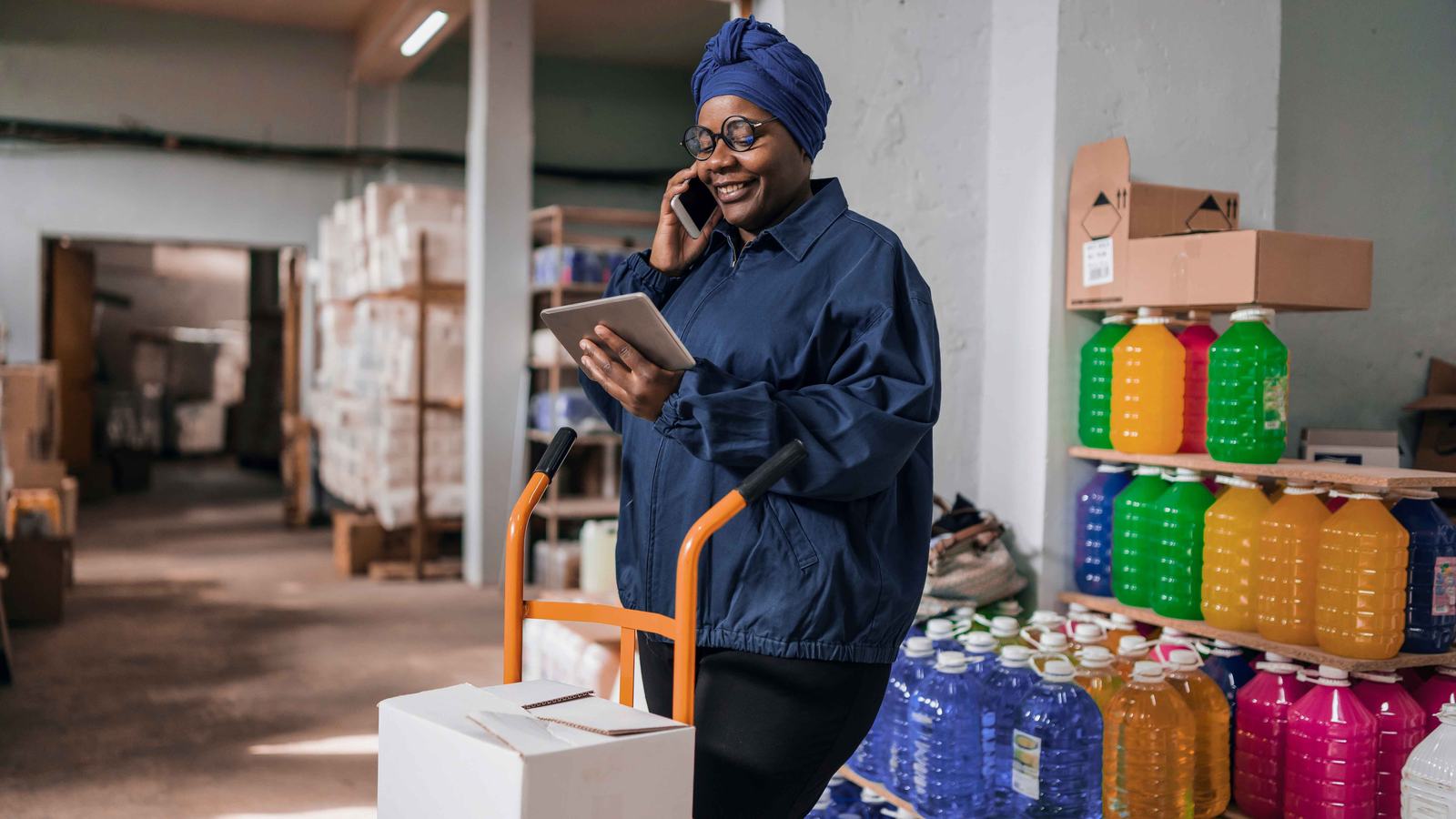 Worker at a food pantry or food distribution center