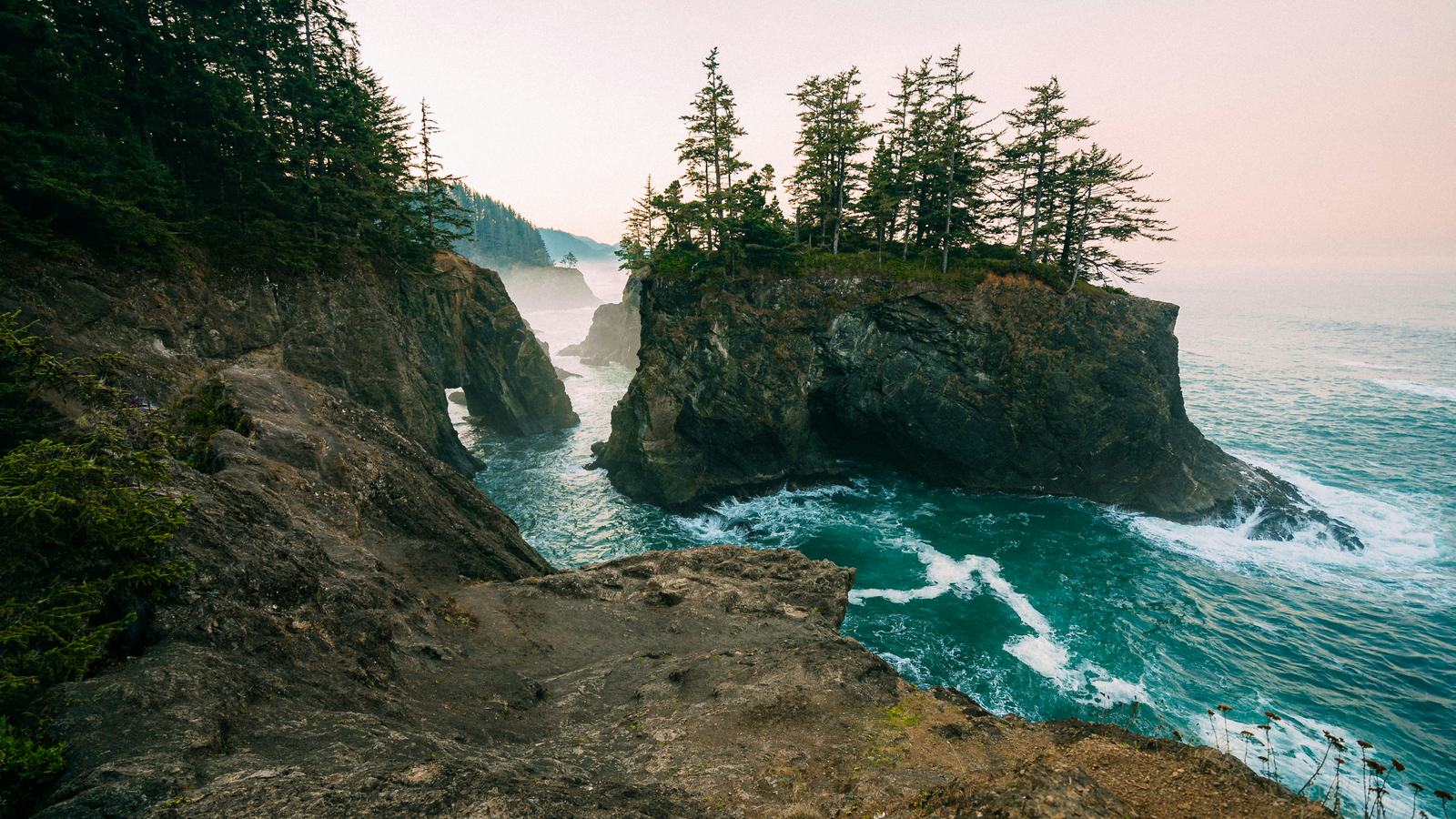 Seamounts at Boardman State Park, Oregon Coast
